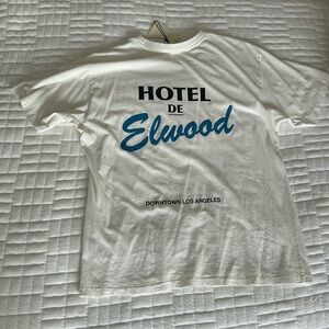 NWT Elwood Hotel Elwood White Tee Shirt